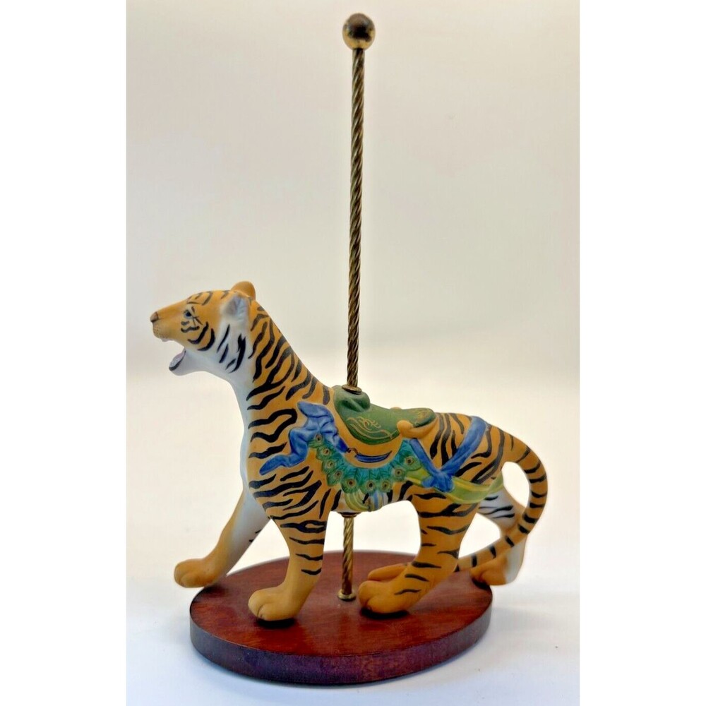 Franklin Mint TREASURY OF CAROUSEL ART Figurine tiger